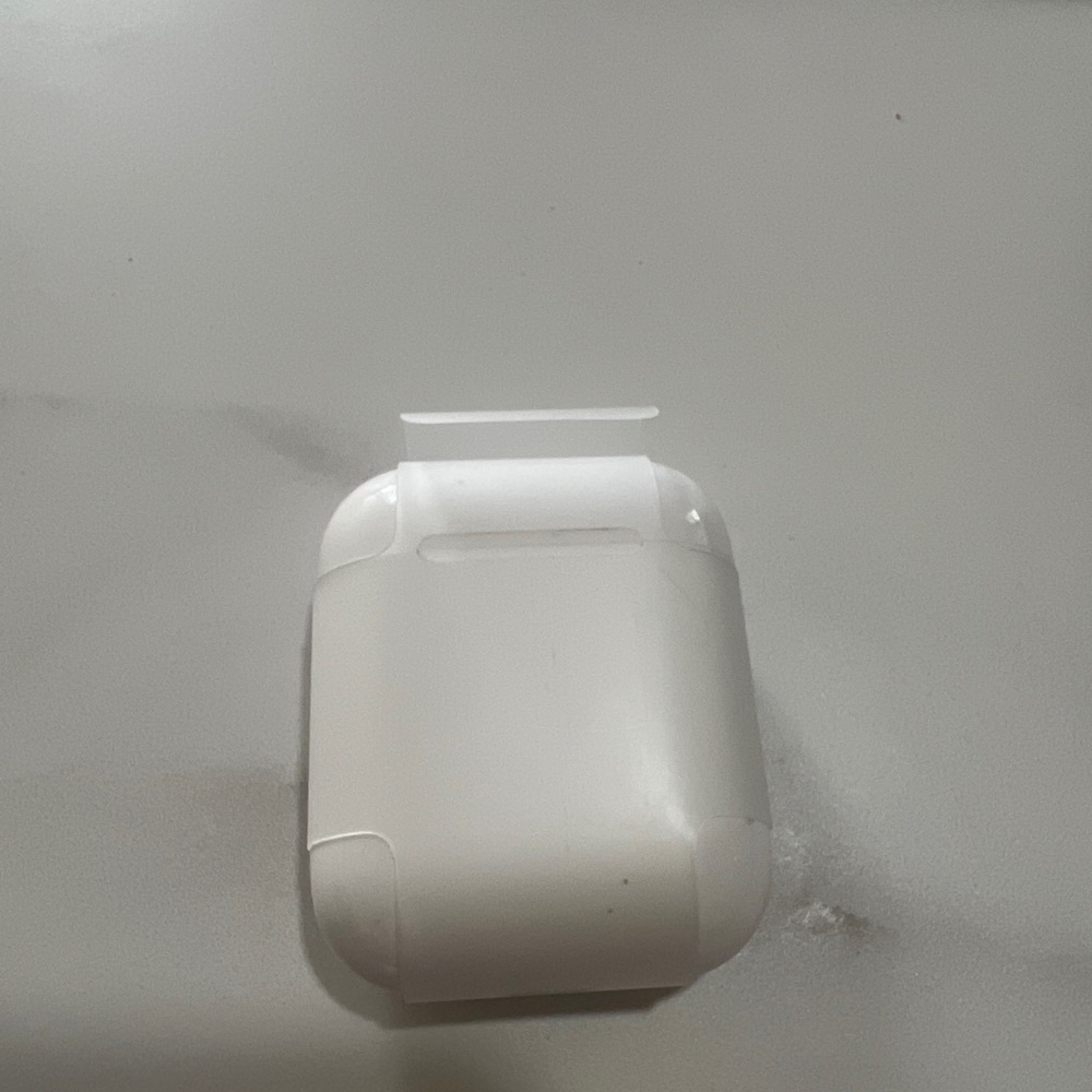 AirPod 2nd generation charging case